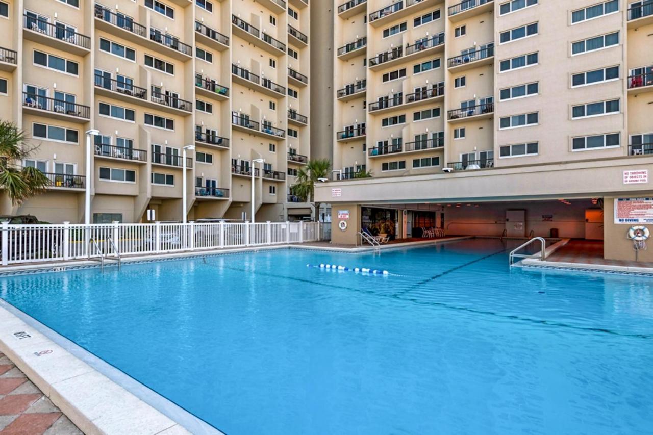 Apartment Pinnacle Port Pleasures, B2405 Panama City Beach
